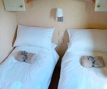 Static-Caravan-Twin-Bedroom